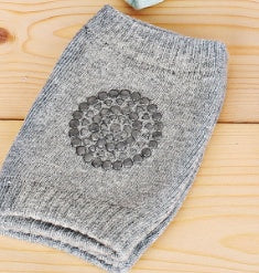 KneeGuard Crawlers – Baby Knee Pad Crawling Socks Anti-Slip