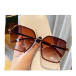 HalfVue Retro – Vintage Half-Frame Sunglasses UV Protection