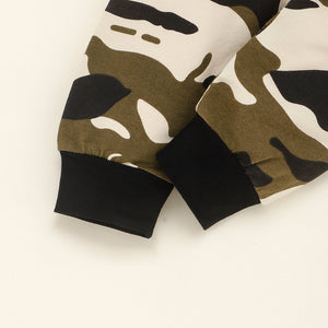 Baby's & Toddler's Camo Hoodie and Pants Set